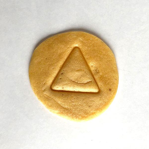 KGAME Dalgona Cookie Tin Season 1 #DalgonaChallenge - Authentic Korean Honeycomb Candy Cookies with Umbrella & Mystery Shape - Reusable Metal Tin for Gifting & Collecting - Perfect for TikTok Challenges Easter & Spring Special