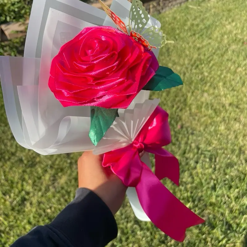 Single eternal rose *hot pink*