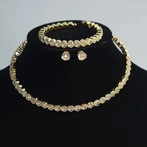 Classic 3-Piece Gemstone Jewelry Set for Women – Sparkling Necklace, Bracelet & Earrings for Parties, Gatherings & Elegant Gift