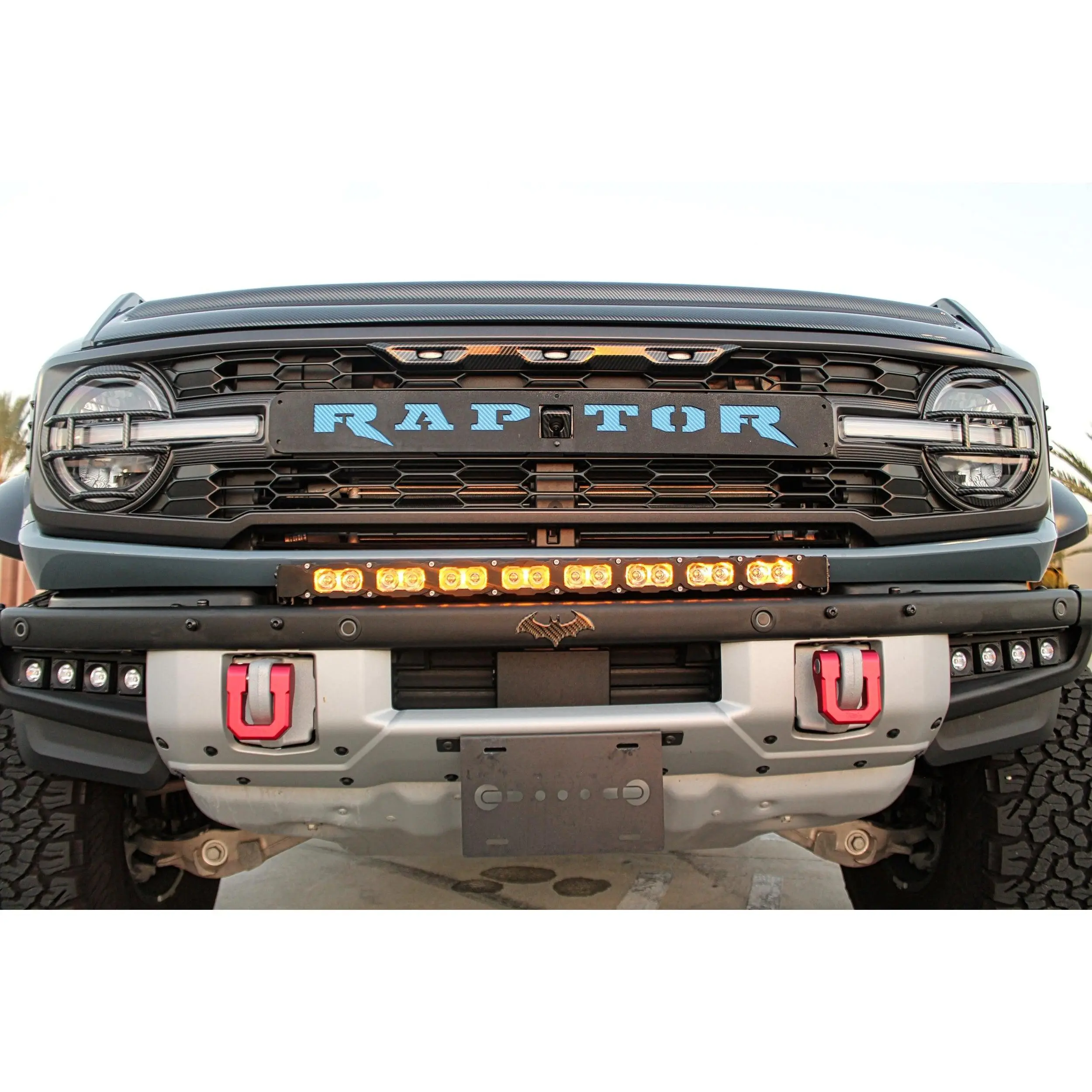 M&R Automotive 2021+ Ford Bronco Modular Bumper 30in Light Bar - PRO