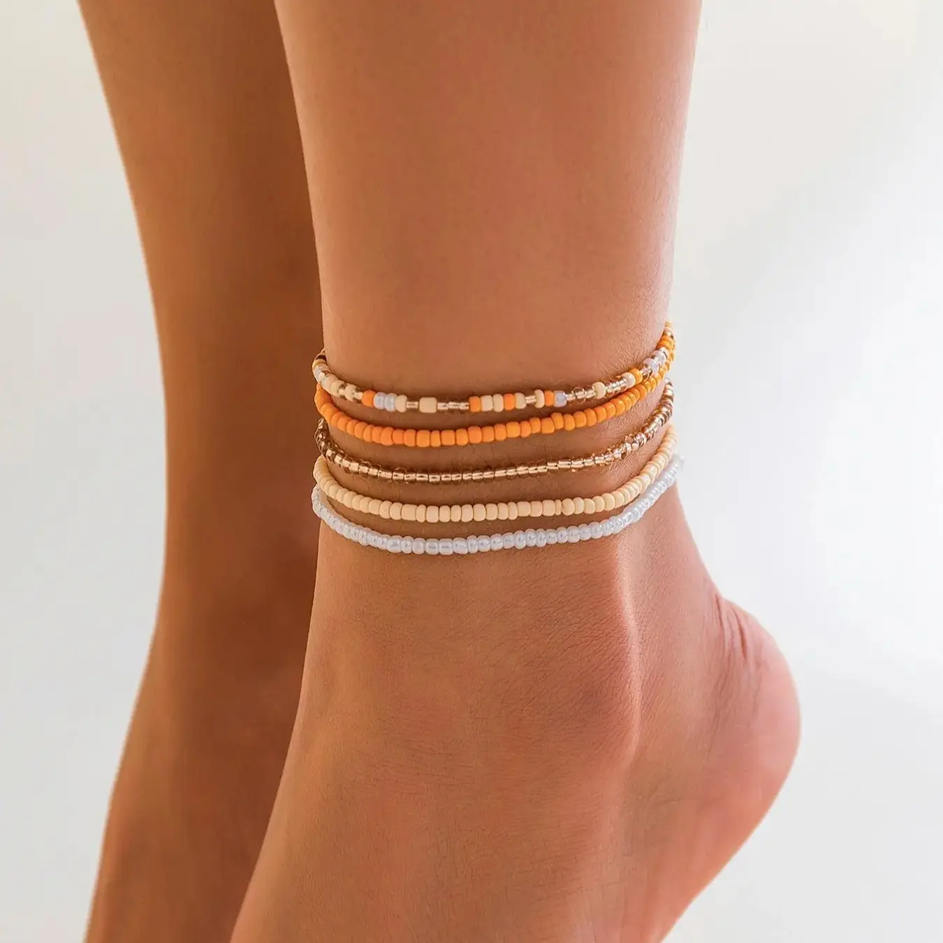 5Pcs/Set, Boho Chic Beaded Elastic Anklets, Layered Mini Seed Bead Anklets for Women, Handmade Beaded Anklet, Bohemia Bead Anklet Set, Stackable Colorful Bead Foot Jewelry, Ideal for Vacation, Beach, Party, Jewelry Gift