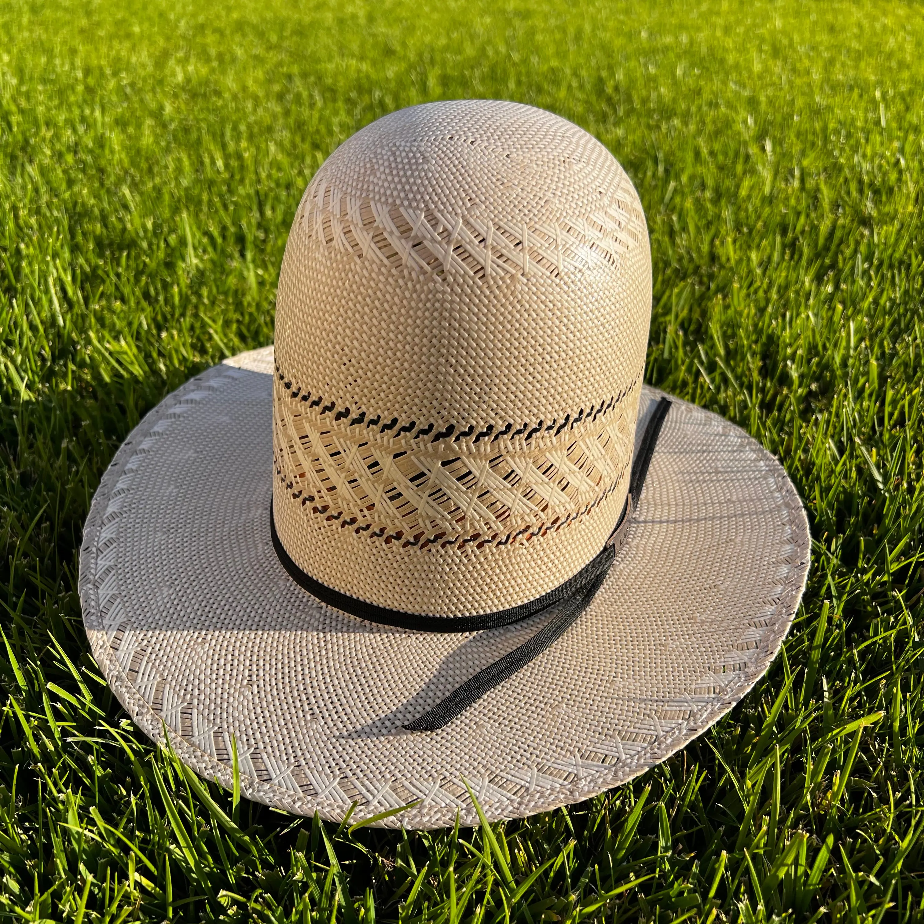 Laredo Tall Crown Straw- Balaclava