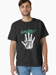 Rock Band Logo - Skillet Music Fan Classic T-Shirt L