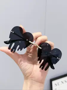 Vintage Heart-Shaped Sunglasses, Card Love Girl Funny Party Photo Glasses, Exaggerated Style, Unique and Fun Eyewear