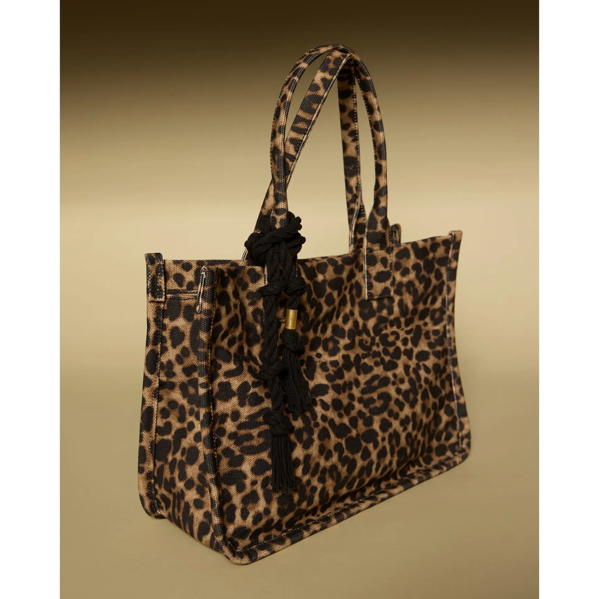 Vince Camuto Orla Tote Bag