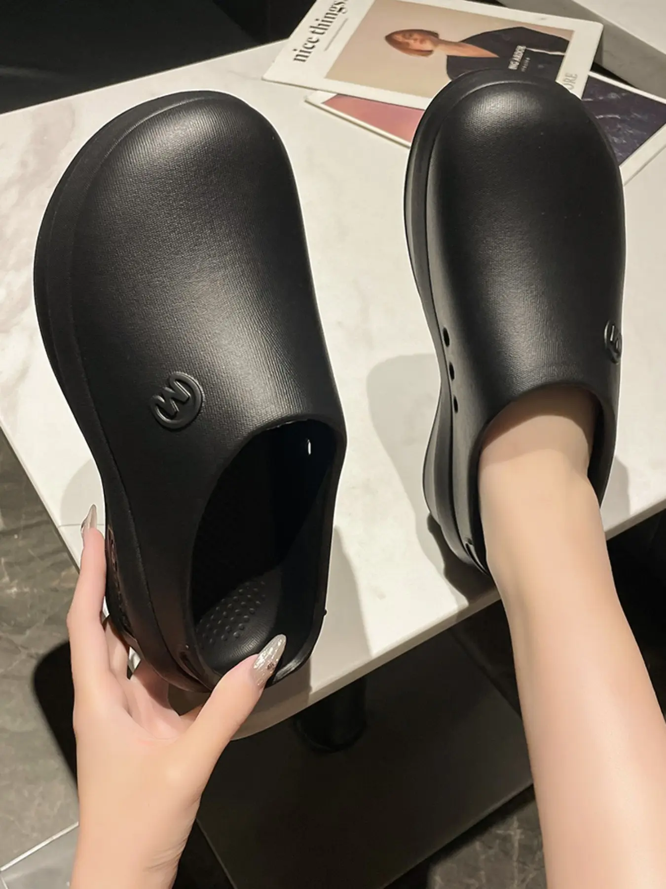 Women's Summer Medical Nurse Eva Hole Shoes, Height Increasing Thick Sole Non-Smelly Outdoor Slippers, Comfortable Hospital Footwear, Eva Beach Slippers