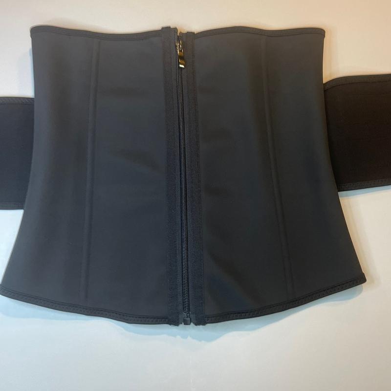 Ella Rose Latex Waist Trainer with Zipper for Women, Underbust Corset and Waist Shaper Cincher, Workout Belt for Weight Training, Hourglass Body Shaper - Black Belts