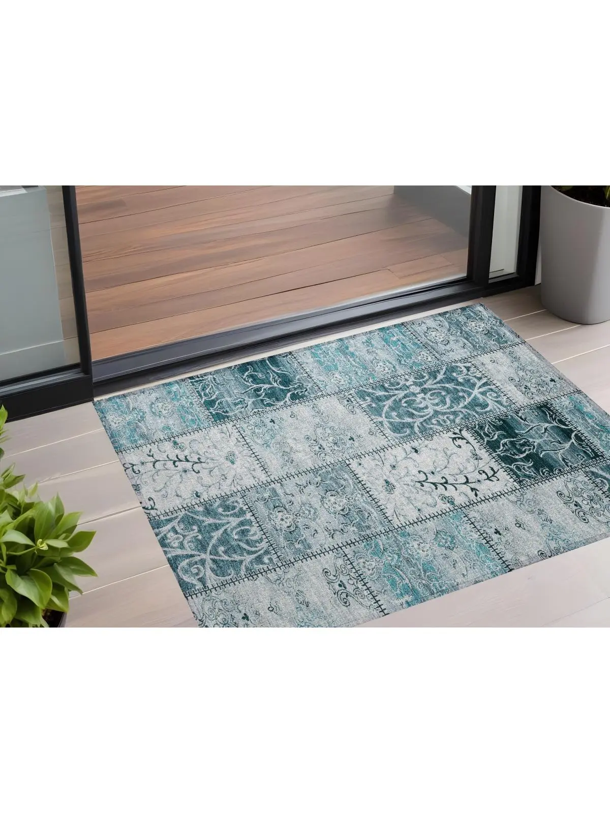 HomeRoots 563583 2x3 ft. Teal Patchwork Machine-Woven Washable Non-Slip Indoor-Outdoor Rectangle Area Rug, Non-Slip Area Rugs