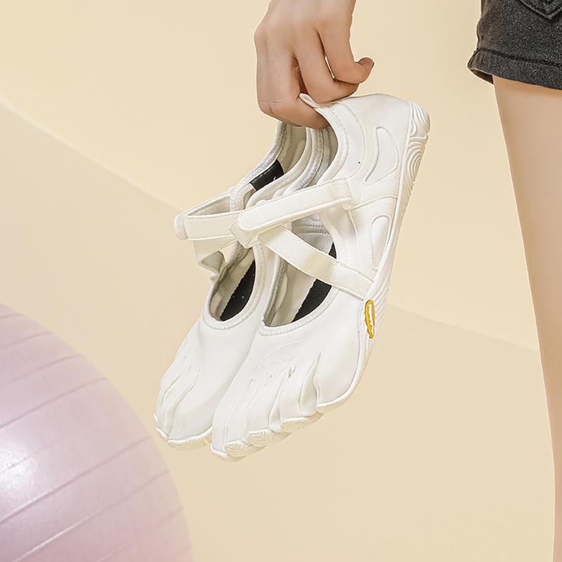 Barefoot Magic Claw Five-Toe Shoes Multi-Functional Ultra-Portable Hook-and-Loop Women's Shoes New Women's Fitness Training Yoga Hybrid Soft-Sole Dance Shoes Indoor/Outdoor Pilates Toe-Separating Shoes White