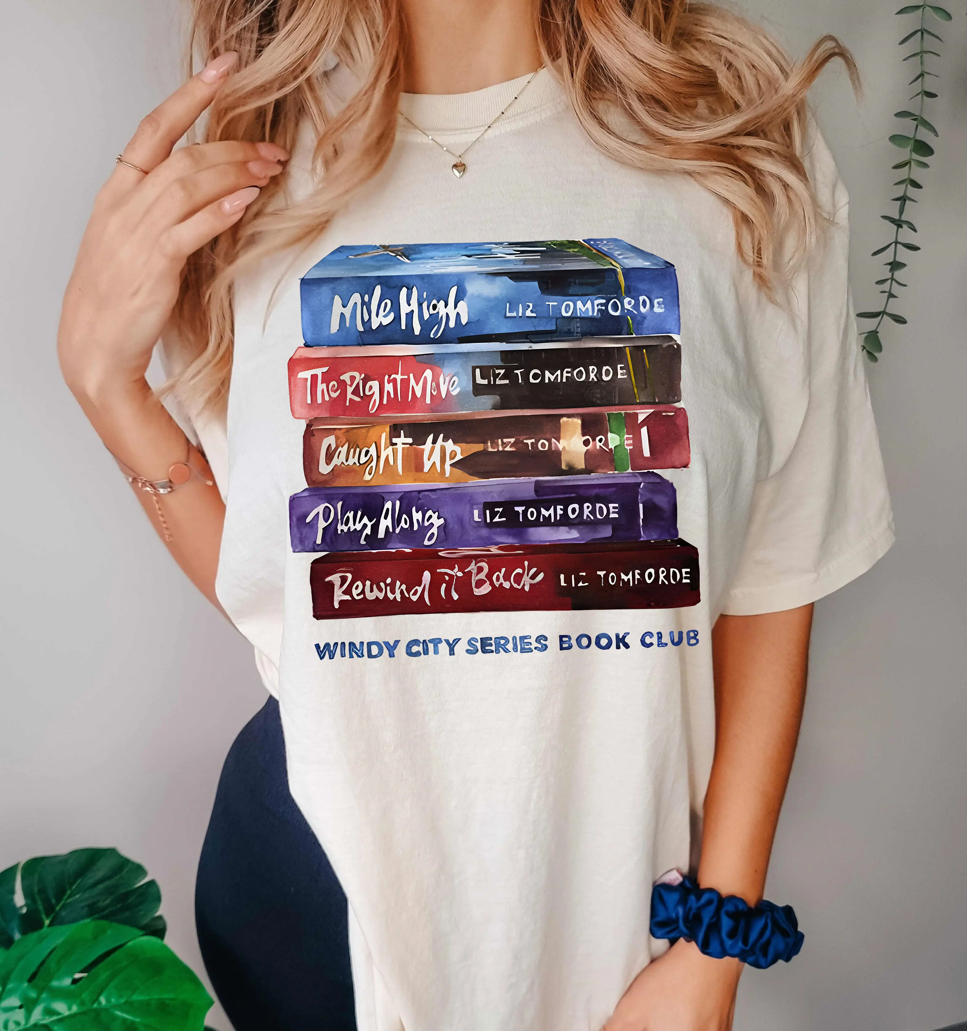 Windy City Series Book Comfort Color Tshirt, Liz Tomforde Fan Shirt, Gift For Bookish, Dark Romance Reader Sweatshirt