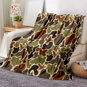Camouflage Pattern Flannel Blanket, 1-Piece Set Soft, Comfortable, and Warm Nap Blanket Cool Bedding for Bedrooms Suitable for Home, Office, Travel, and Camping