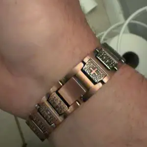 review image 4