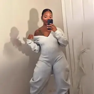 New women's V-neck sexy jumpsuits, long-sleeved sweatshirts and jumpsuitsGift