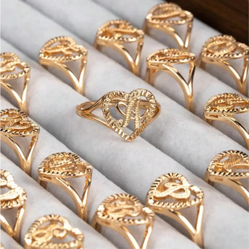 Women's Fashion Heart Shaped Nugget Ring - 26 A-Z Initial Letter Dainty Stacking Heart Signet Letter Shaped Ring for Daily Wear, Dainty Stacking Rings, Heart Signet Ring