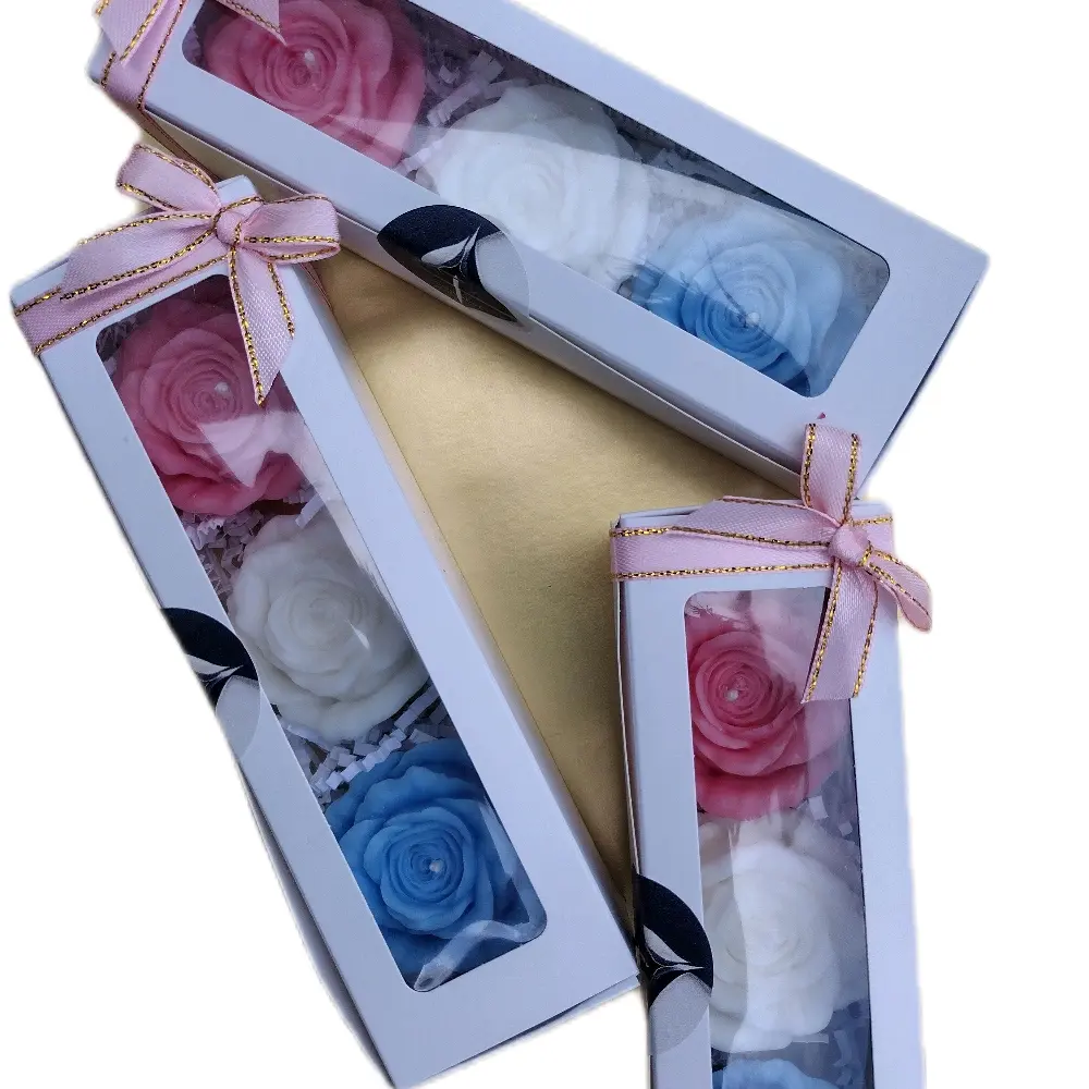 Caja de tres velas en forma de rosa-Regalo aromático artesanal