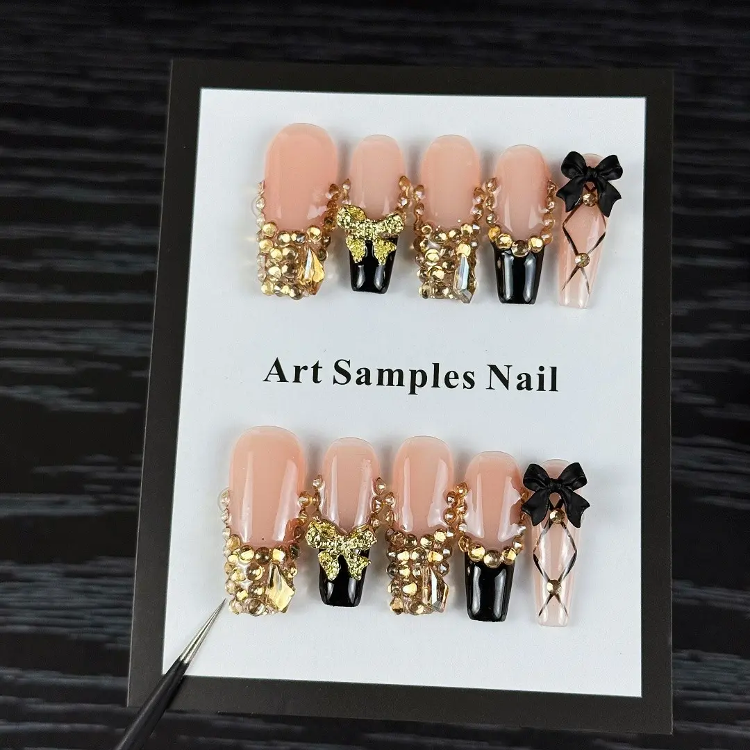 10pcs high-end retro style, hand-painted three-dimensional bow, gold diamonds handmade fake nails, Nail stickers, Diy nail art suitable for important banquets, birthday parties, anniversary celebrations, Nail Art Products