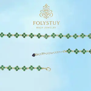 [FOLYSTUY (W182)]Four Leaf Clover Chain Bracelet with Green Stone Accent, 0.35" Width 9.06" Length Adjustable Wrist Jewelry