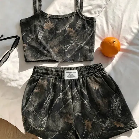 2 pieces, Y2K American women's tree patterned camouflage Sleeveless camisole shorts set, Outfits Set, sweet, cool and spicy girl style, camouflage texture print, suitable for summer home and outdoor wear