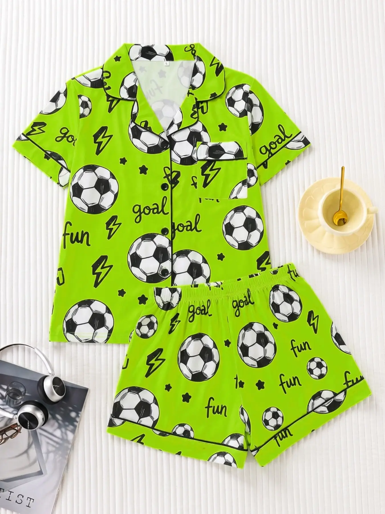 Women's Sporty Sleepwear Loungewear Set, All-Season Fitted Short Sleeve Top & Loose Shorts, Comfortable Active Style Pajama Suit Soccer Ball