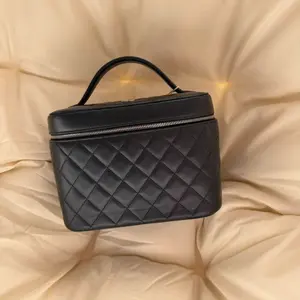 Pre-owned CHANEL LEATHER Backpacks makeup bag