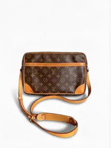 Pre-owned Louis Vuitton Monogram coated canvas with Vachetta leather trim Top Handle Bags Speedy Brown monogram canvas with natural Vachetta leather Good S018260401004, Weatherproof, Doctor Bag Shape