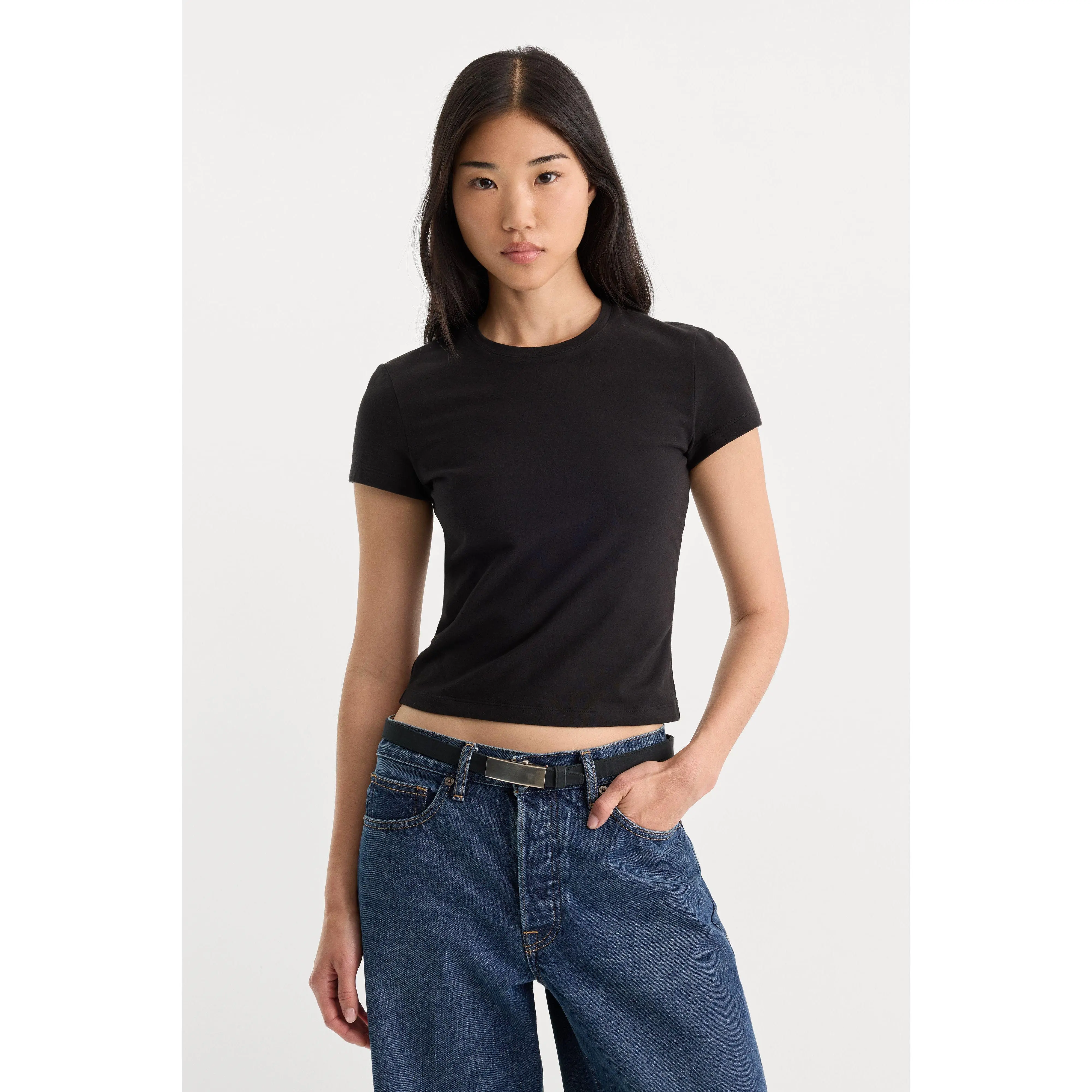 SUPER STRETCH BABY TEE | BLACK001