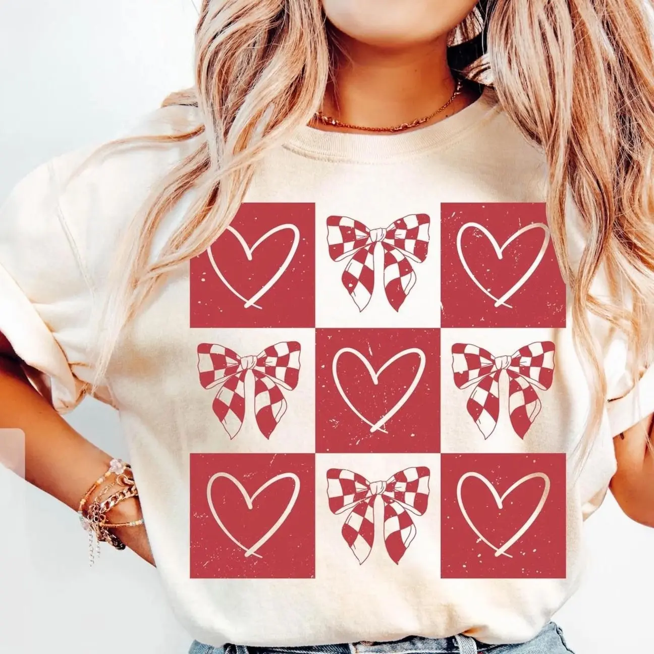 Retro Checkered Valentine's Sweatshirt, Coquette Valentines Shirt, Retro Valentine's Day Shirt, Valentines Love Shirt, Valentine's Bow Shirts
