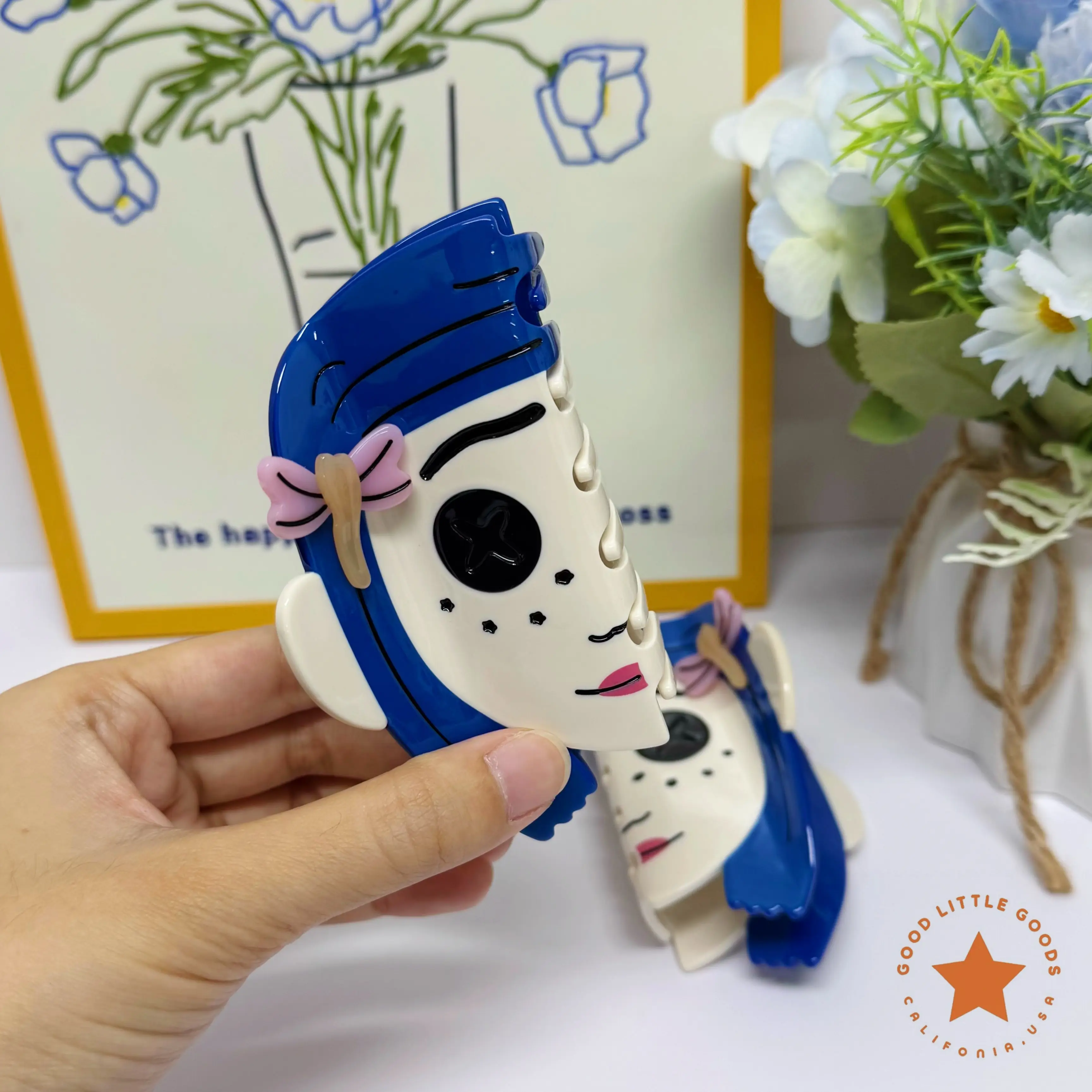 Blue-Haired Girl Double-Sided Claw Hair Clips, Durable Plastic for Women & Girls, FallFreshness, Casual Design, 4 Inches, Unisex, Premium Quality