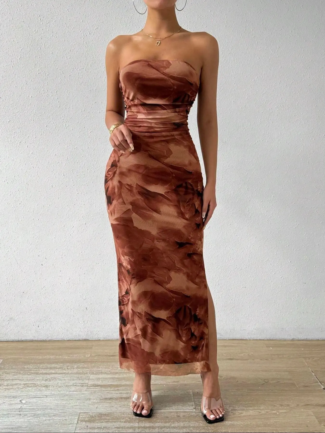 LovelyWholesale, Mother's Day for under ten dollars, don't miss out! Women's All Over Print Ruched LovelyWholesale, Mother's Day for under ten dollars, don't miss out! Women's All Over Print Ruched