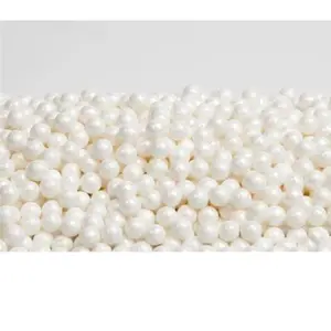 Sugar pearl beads white