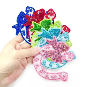 Rhinestone Decorated Iron on Patch, 5 Counts/set Colorful Butterfly & Horse Shoe Pattern Embroidery Patch, DIY Clothing Decoration for Clothes, Hat, Bag, Jeans, Shirt, Floral Embroidery Appliques
