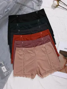 Women's Casual Lace Patchwork Briefs Shorts, Comfortable Fit Underwear for Daily Wear, Stylish Ladies' Panties, Perfect for Everyday Use