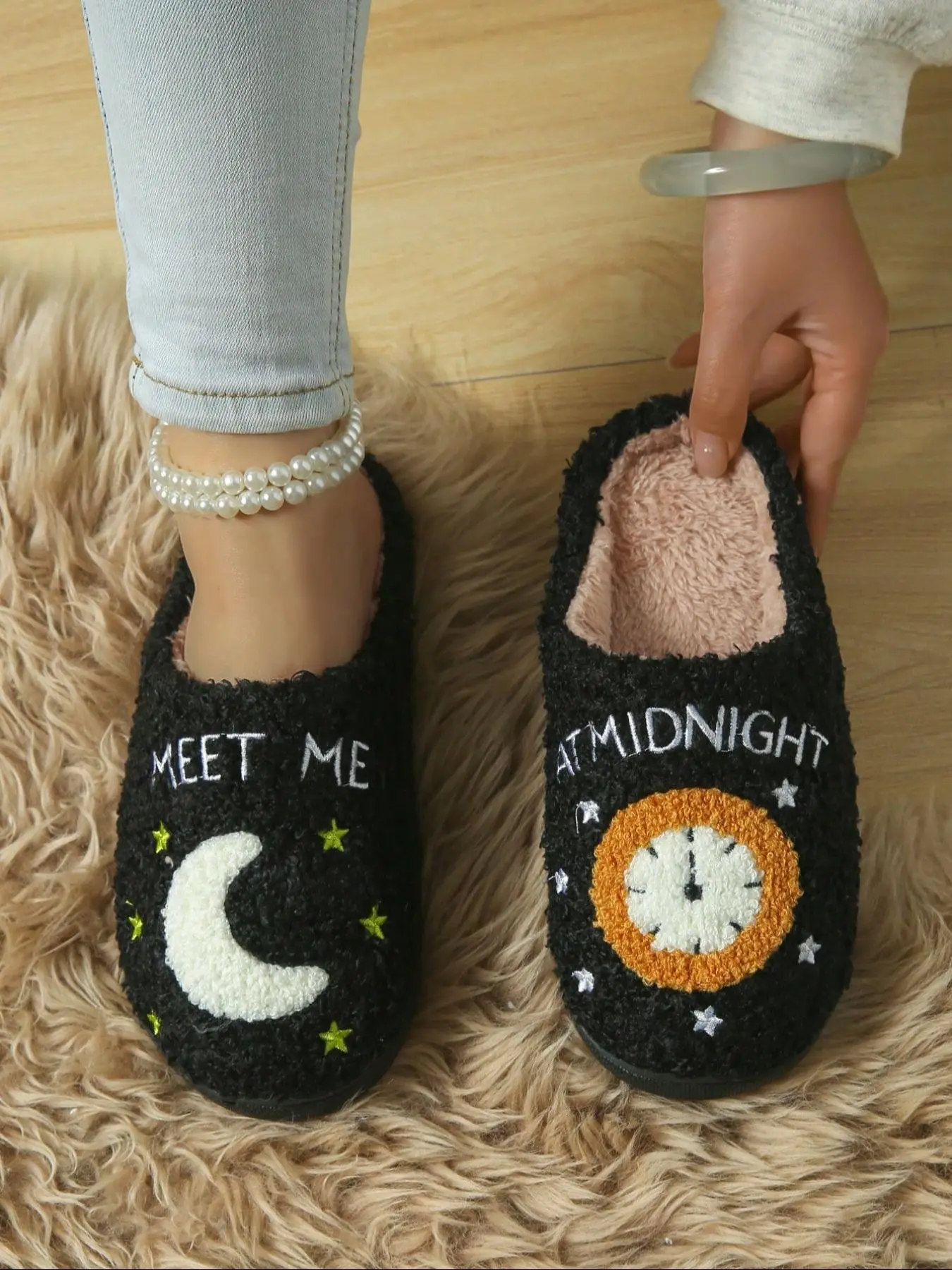 Men's Extra Large Cartoon Embroidered Slippers, Non-Slip Thick Sole, Warm Fuzzy Indoor Shoes, Fall & Winter Casual Footwear