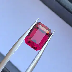 Excellent emerald cut Garnet statement piece