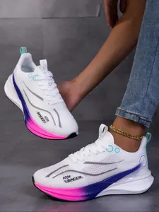 Unisex Large Size Lightweight Shock Absorbing Running Shoes, Breathable Ice Silk Upper, Carbon Plate Outsole, Sporty Style, Athletic Running Shoes