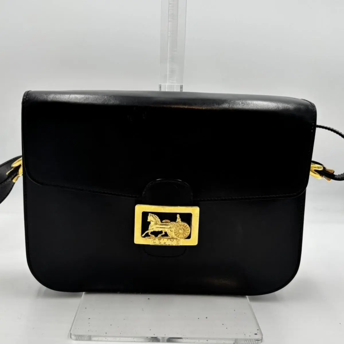 Pre-owned Celine As Shown Shoulder Bags Céline Vintage Black Leather Horse Carriage Shoulder Bag AL443