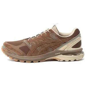 Nonnative x ASICS Gel-Terrain Gore-Tex Waterproof Low-Top Trail Running Shoes for Men and Women in Brown Trending Shoes, House White Official Shoes to Get / Maison Mihara