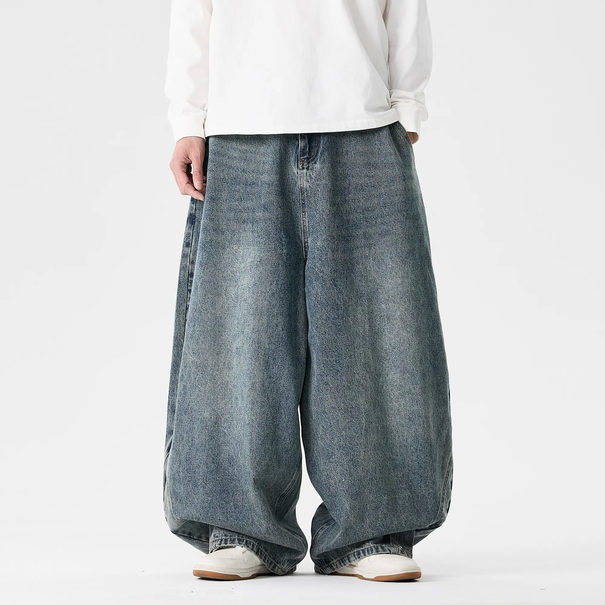 GURUNVANI Menswear Comfy Oversized Wide-Leg Denim Pants, Retro Vintage Wash Baggy Jeans for Street Style, Casual, Distressed