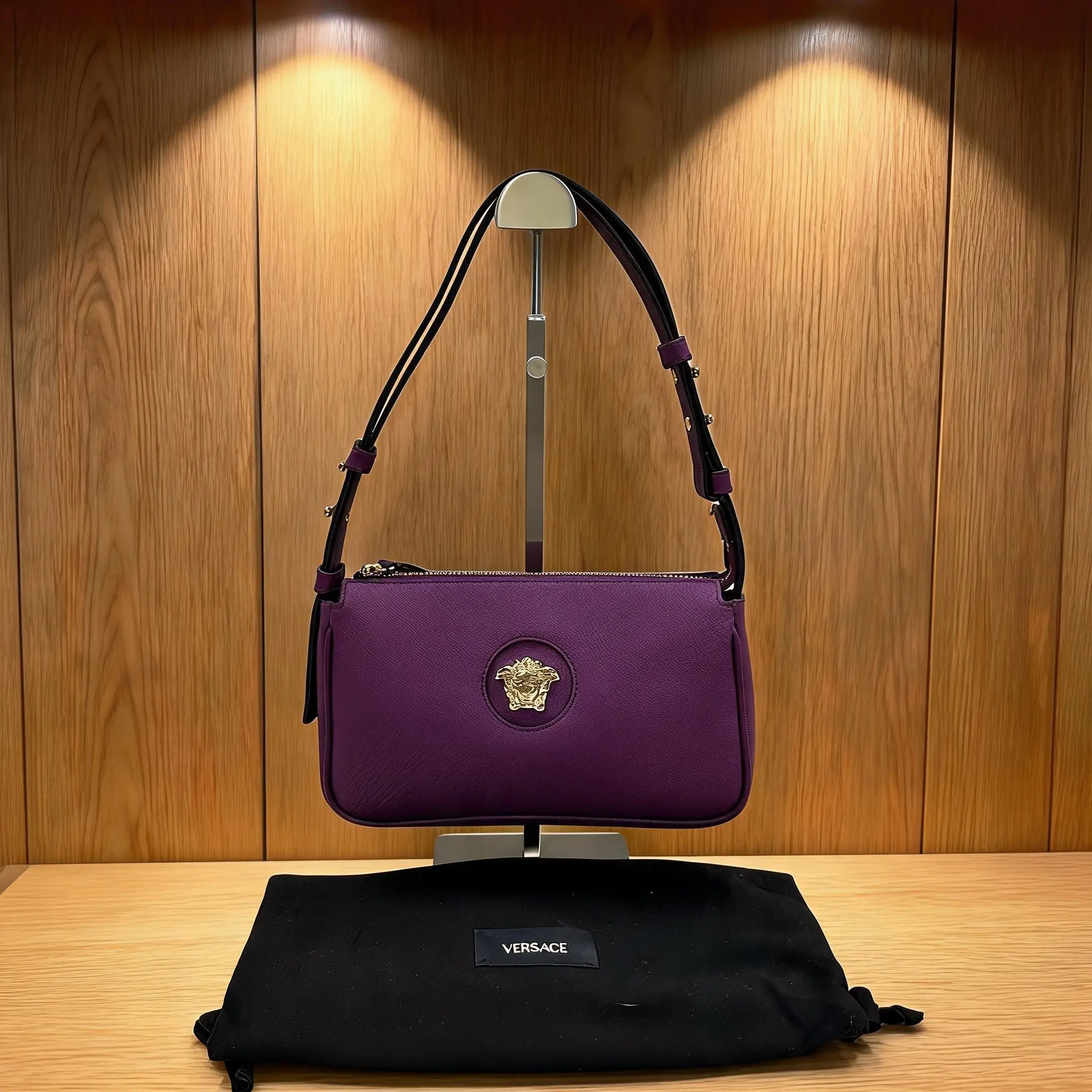 Pre-owned VERSACE Leather Shoulder Bag C0806554118