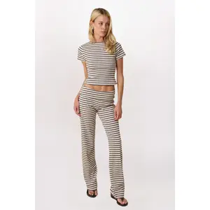 STRIPE TEE & FOLDOVER PANT SET, NAT BROWN