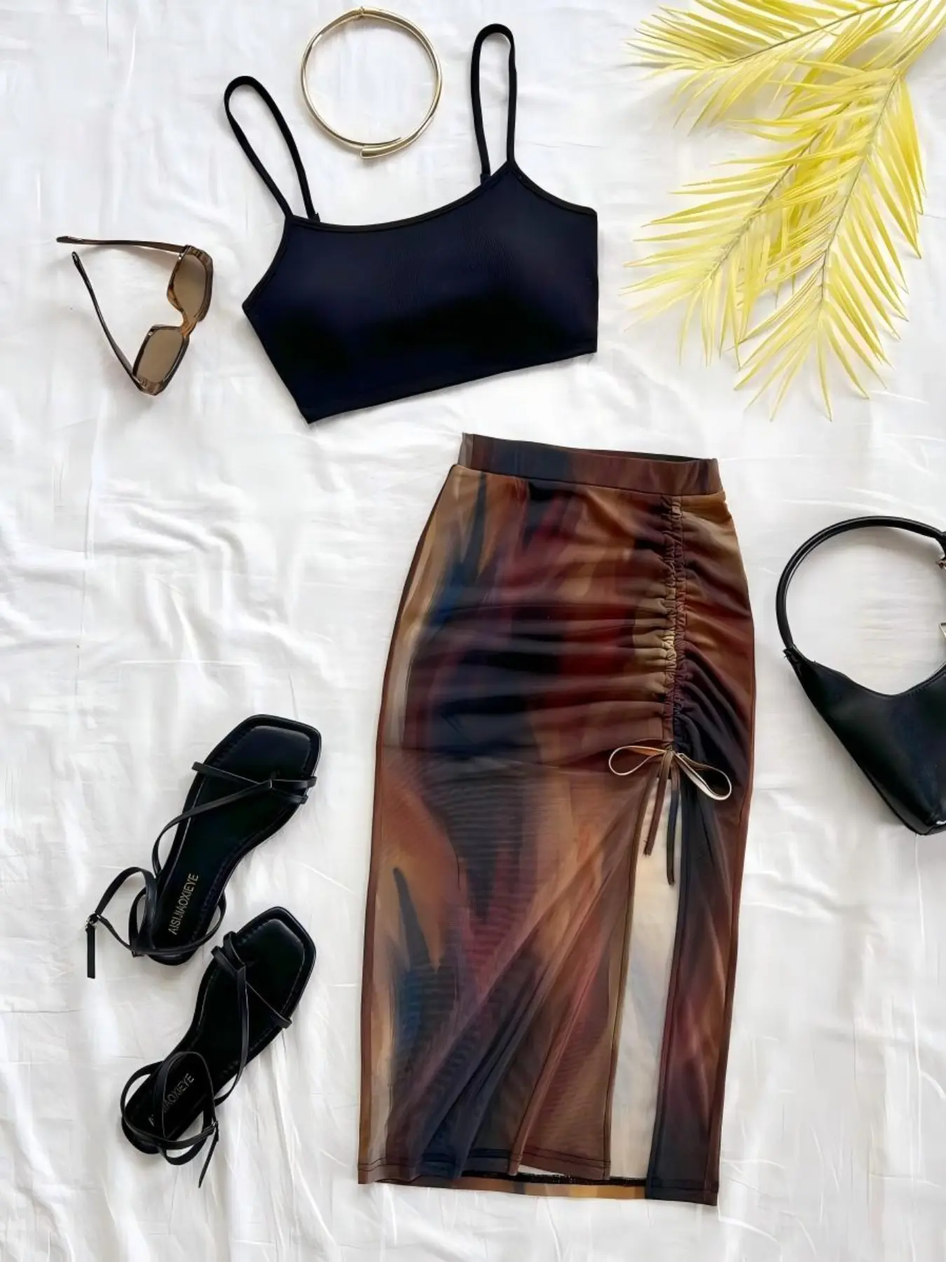 Women's Plain Cami Top & Ditsy Floral Print Ruched Drawstring Skirt, Casual Sleeveless Top & Skirt for Summer, Two-piece Women’s Sets, Adjustable, Womenswear, Clothes