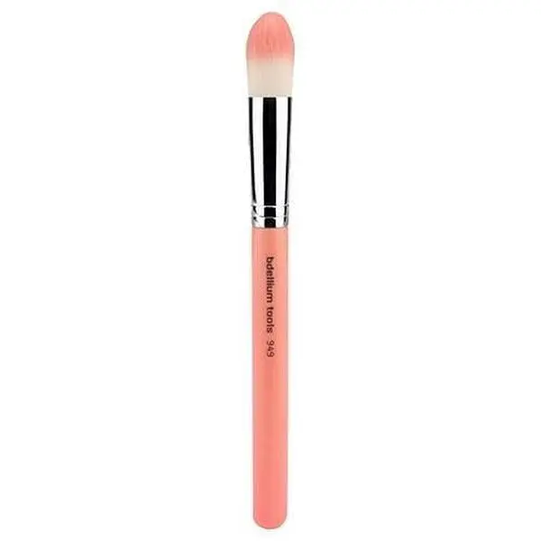 BDELLIUM TOOLS Pink Bambu 949 Pointed Foundation in Pink