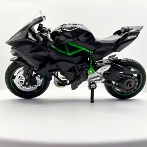 1:18 Scale Alloy Motorcycle Model, Realistic, Interactive Steering, Rolling Wheels, Shock Absorbing Rear, Adjustable Stand, Perfect Gift