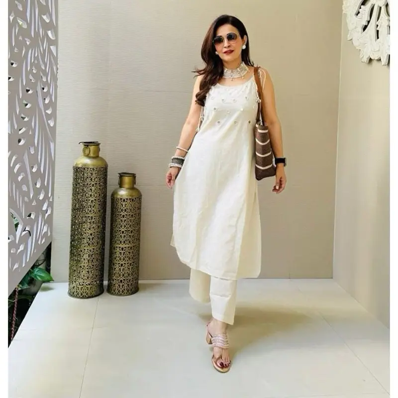 We Speggitti Sets for Summer - Fresh Style with Modern Twist - Perfect for Every Occasion - Blends Tradition with Contemporary Fashion