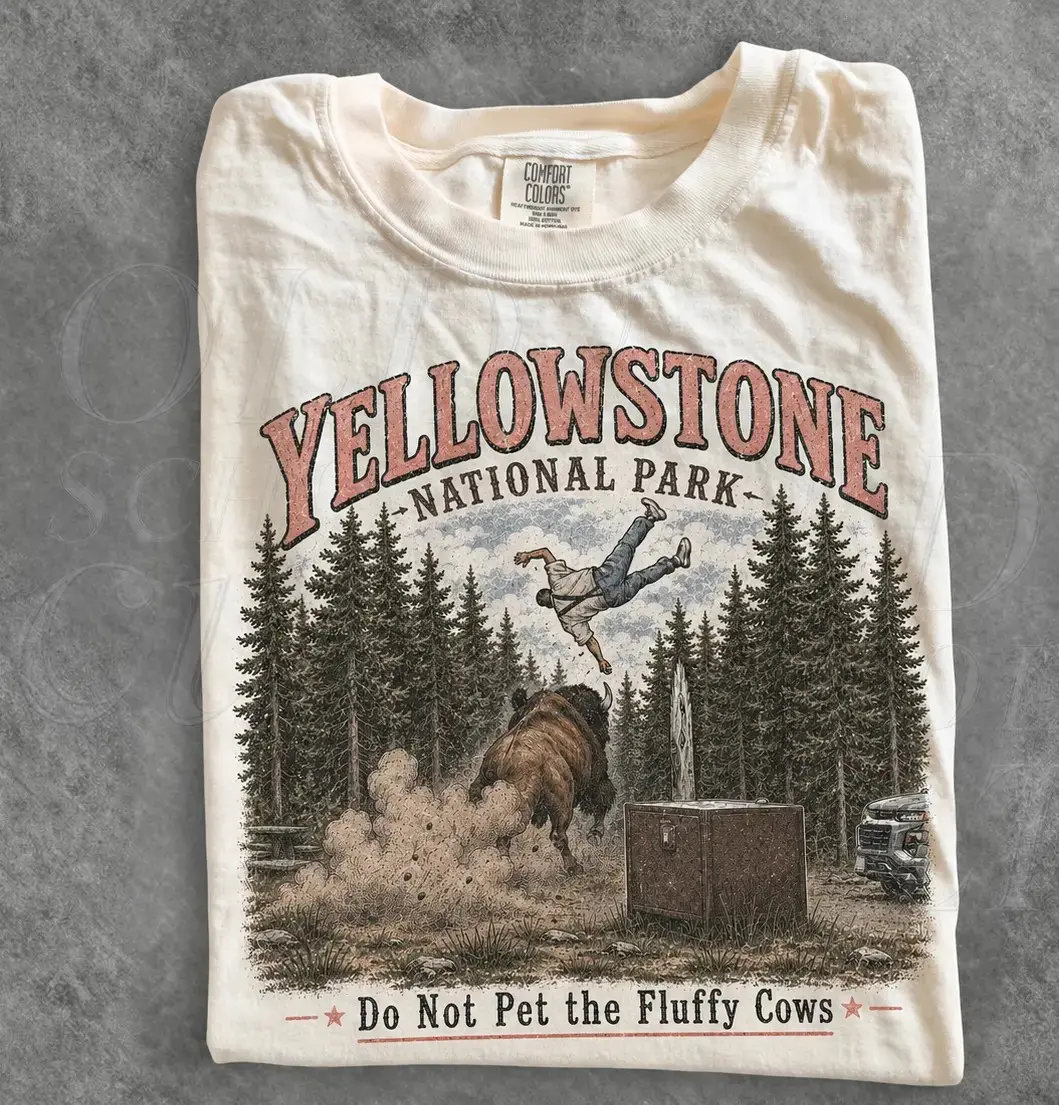 Do Not Pet The Fluffy Cows T-Shirt Yellowstone National Park Shirt Family Trip Matching Camp Tees Bison Buffalo Vacation Gift Shirt for Women Funny National Park Vacation Outfit