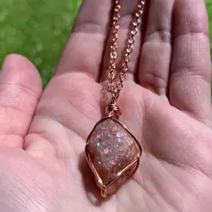Premium Quality Sunstone Crystal Necklace, crystal for joy, raw sunstone, sunstone jewelry, high quality sunstone, gift for her