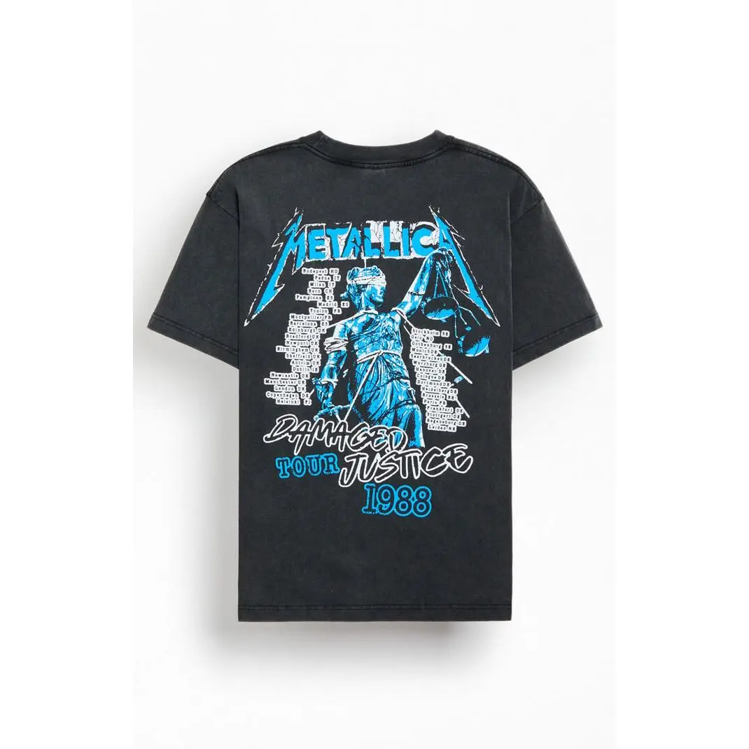 PacSun Men's Metallica Damaged Justice Tour 1988 T-Shirt - Multicolor PacSun Men's Metallica Damaged Justice Tour 1988 T-Shirt - Multicolor