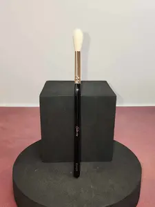 No. RD639- Highlight brush