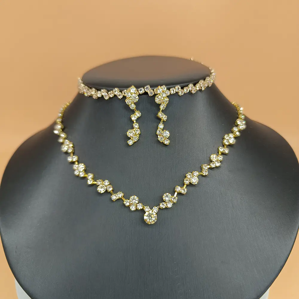 425+785 gold three piece set