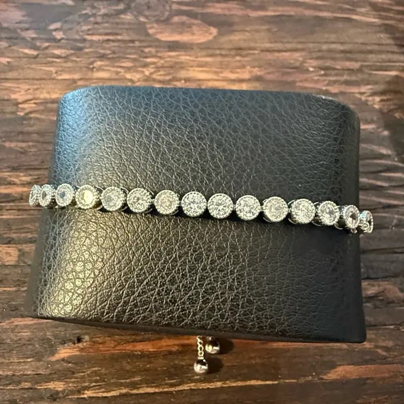 Silver Pave Circle Tennis Adjustable Bracelet - Elegant Women's Jewelry